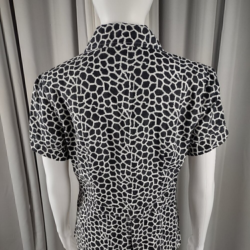 Kim Rogers Petite 100% Linen Black White Pattern Button Down Shirt Size PS - Picture 4 of 11